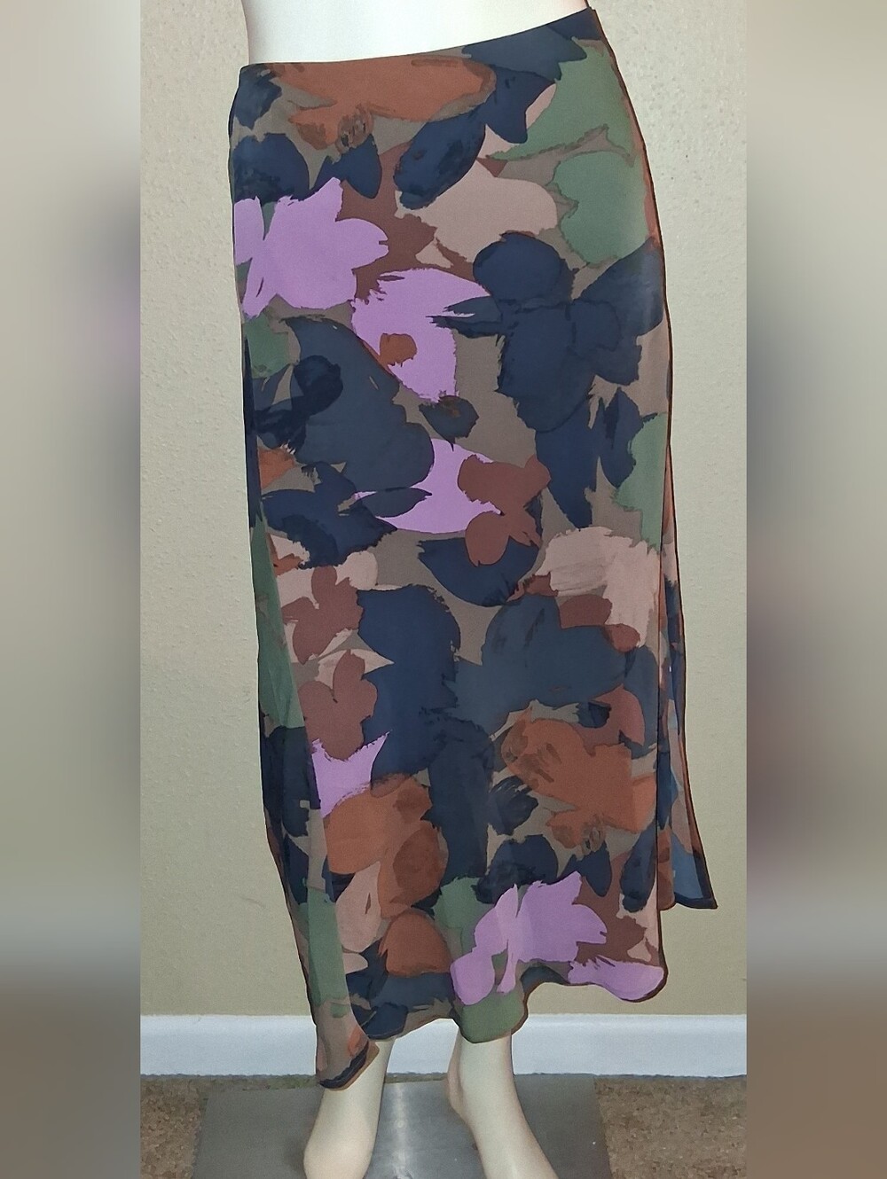Floral Print Midi Skirt in Black, Mauve & Olive